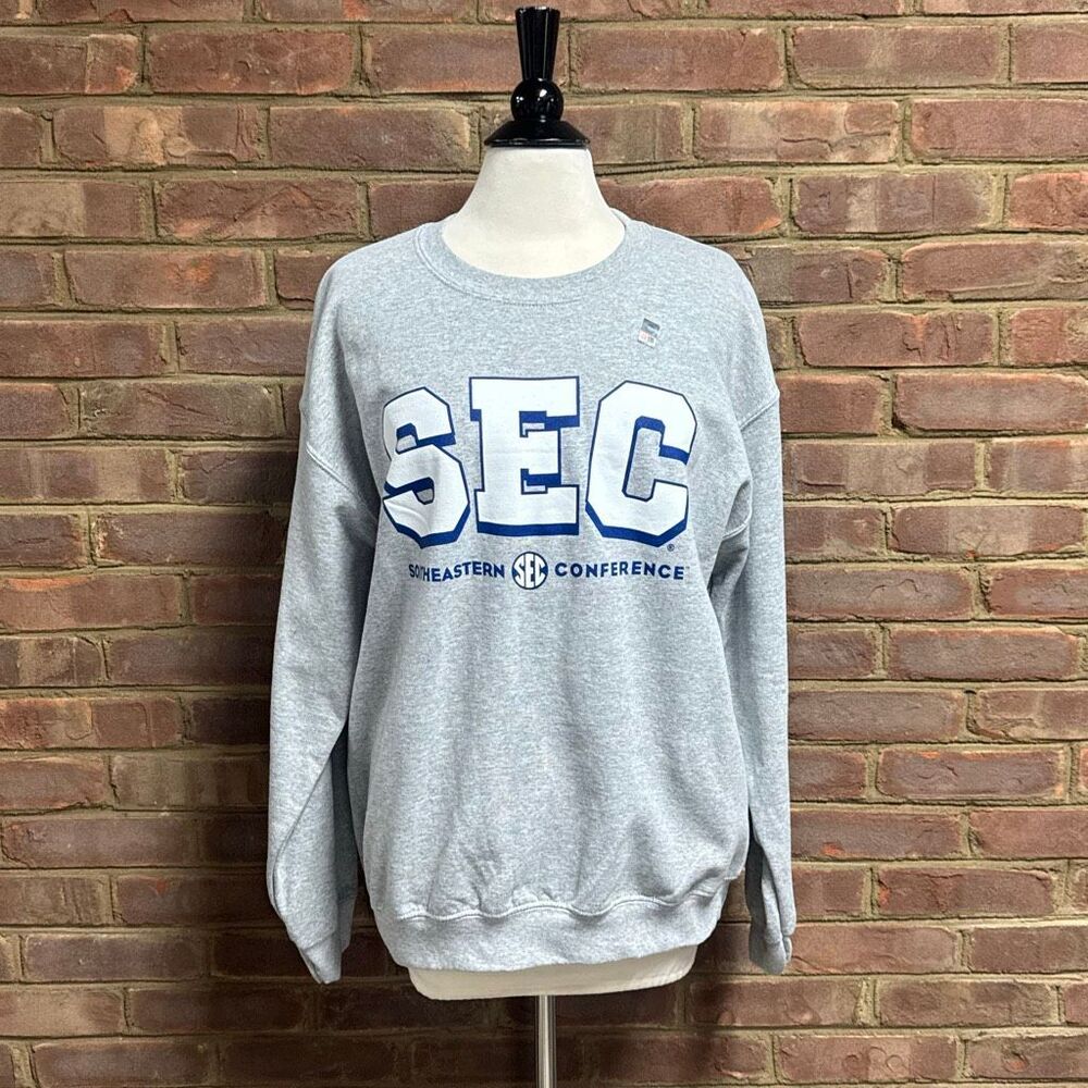 Gildan Gray SEC Long Sleeve Crewneck Sweatshirt Sz Large NEW